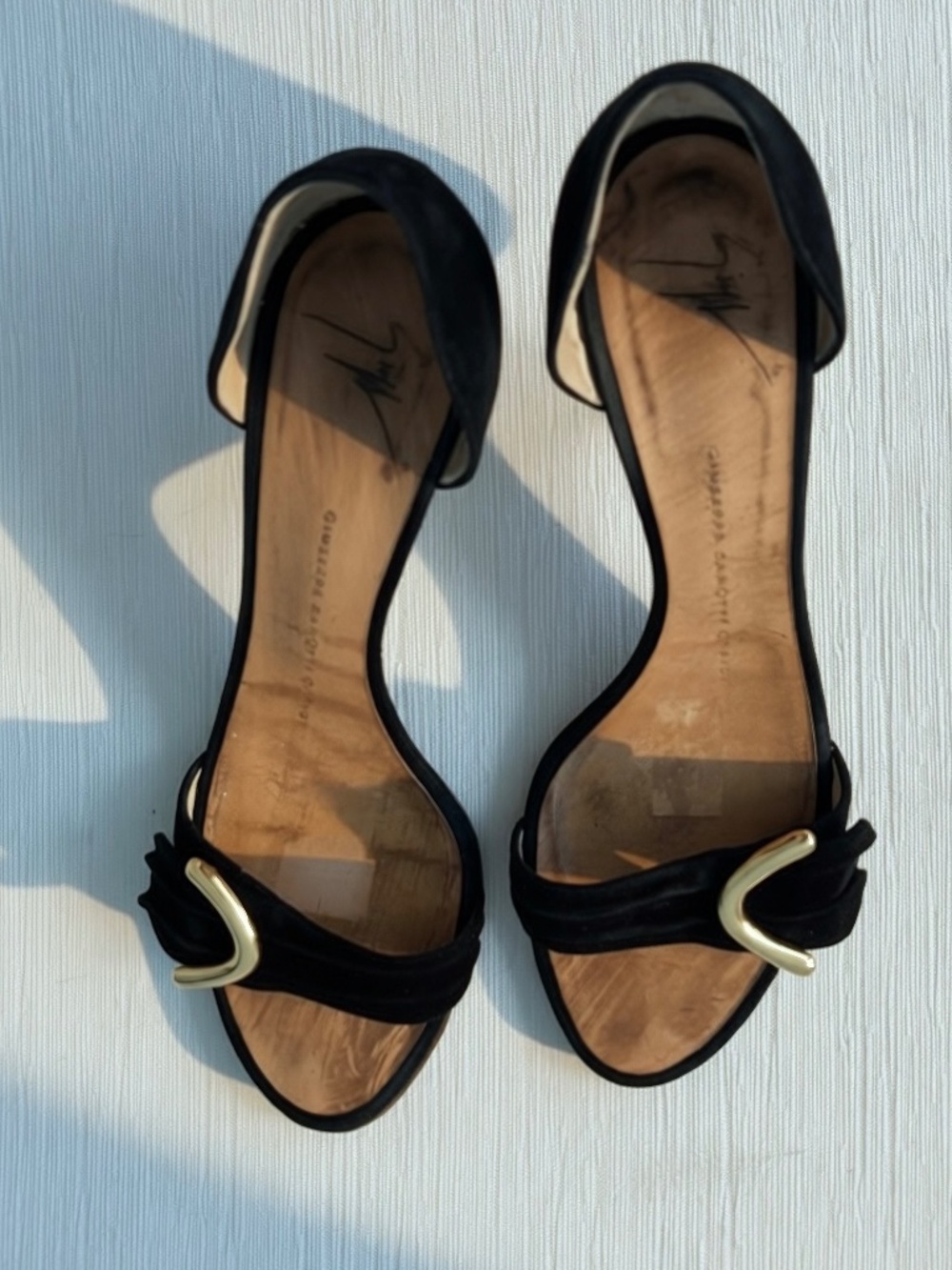Vintage Giuseppe Zanotti Y2K Black Suede Gold Sandals 38.5